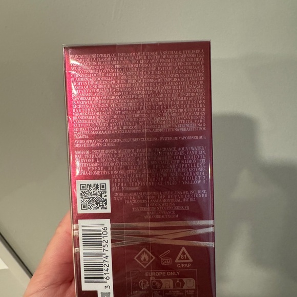 Emporio Armani Power of You Eau de Parfum - Red - Picture 4 of 4